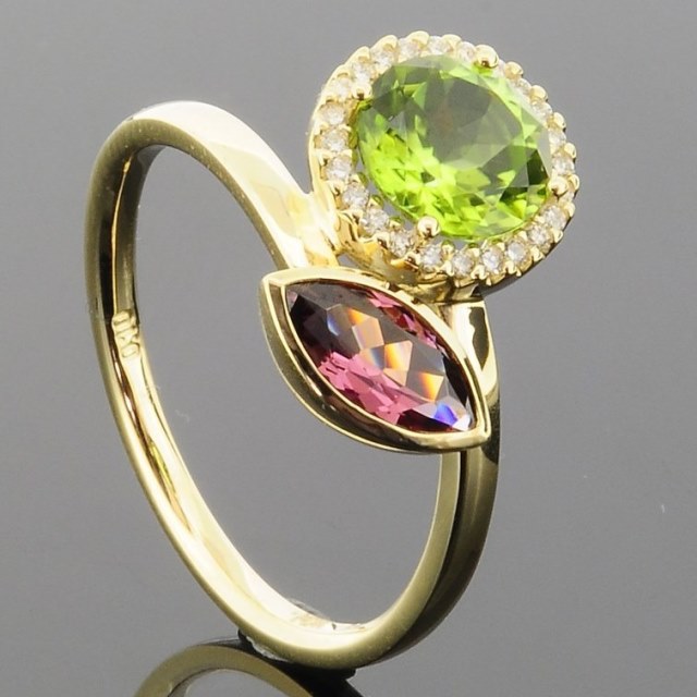 RASK wm165511019 2 stens ring 14K guld 585 Diamanter 0.10ct. og Perido