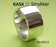 00215 Foto RASK ☼ Smykker - RASK.one Jewelry Denmark