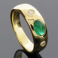 RASK wm160525019 Cabochon ring 14K guld 585 0.13ct. TW-SI Smaragd 7x5m