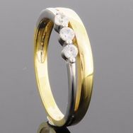 RASK wm675955019 Three stone ring 9K bicolor guld 375 Zirkonia cz