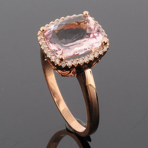 RASK wm 165501019 Ring med Morganit 10x8mm og  Diamanter W-SI 0.12ct. 